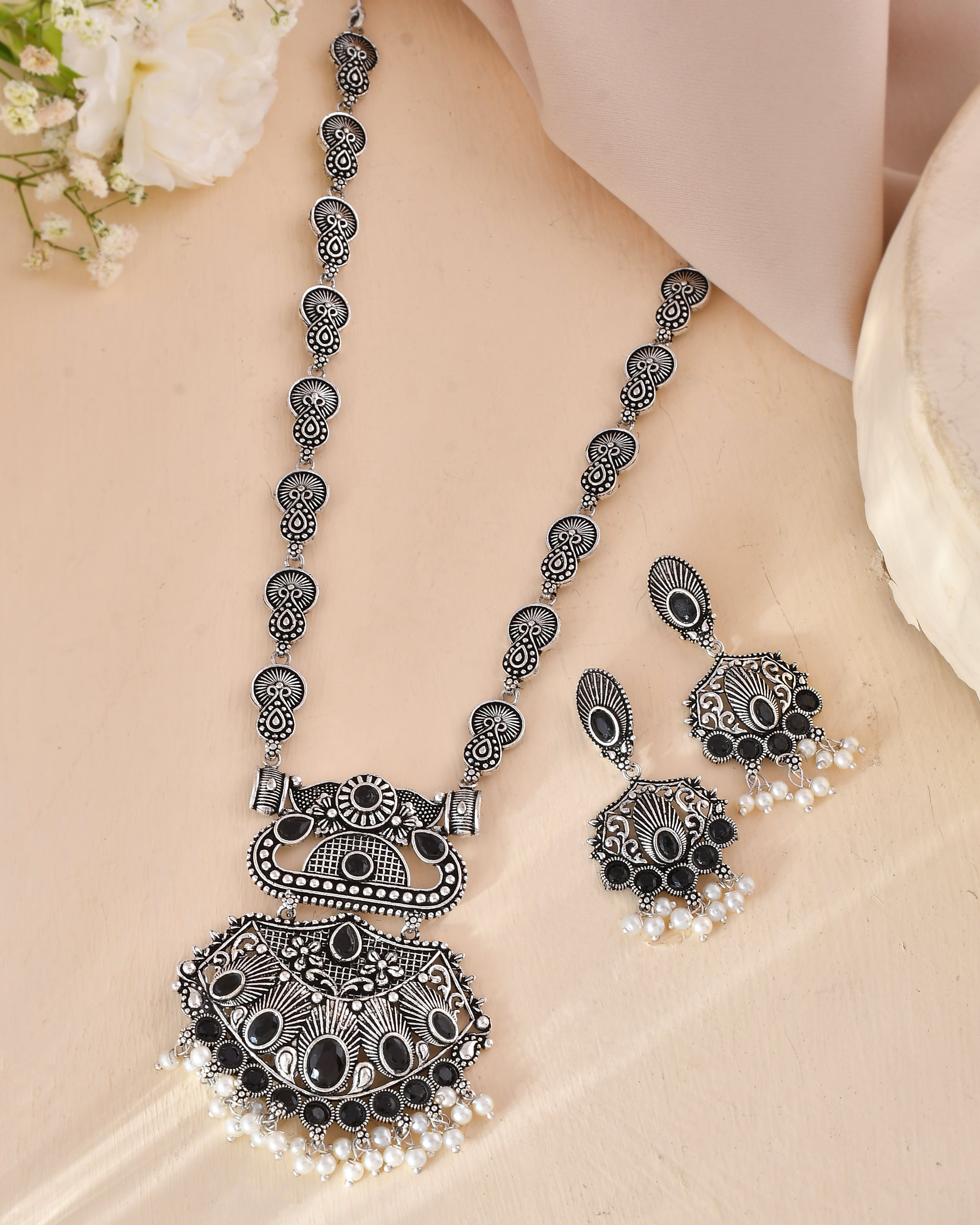 Shyam Rang Dandiya Necklace Set